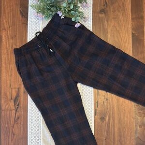 Men's Plaid Pants - Black and Brown